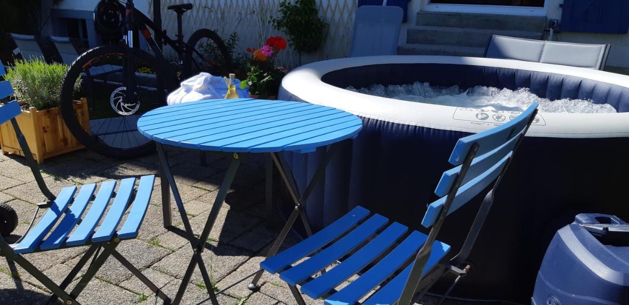 Gite La Petite Maison Horlogere Et Jacuzzi , Raquettes Les Fontenelles ภายนอก รูปภาพ